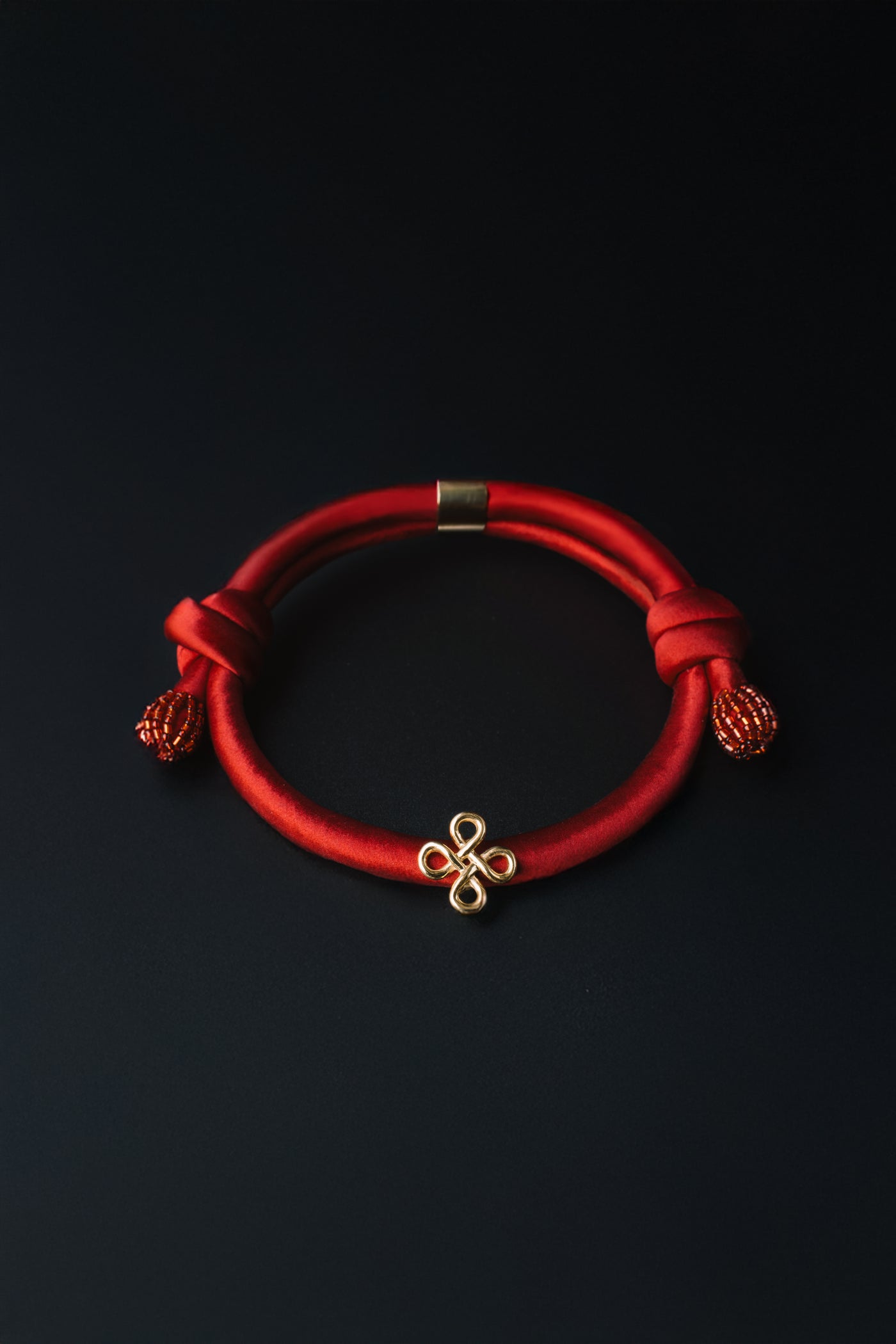 XENXEN Signature Silk Necklace Collar